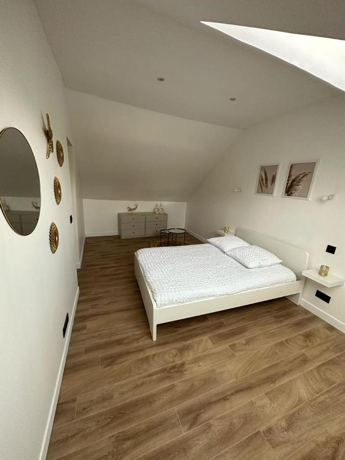 Chambres Dans Maison Neuve Au Style Chic Et Boheme Villeneuve-sous-Dammartin Kültér fotó